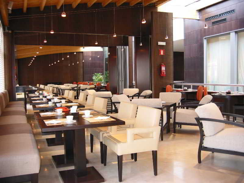 Nh Alcorcon Hotel Exterior foto
