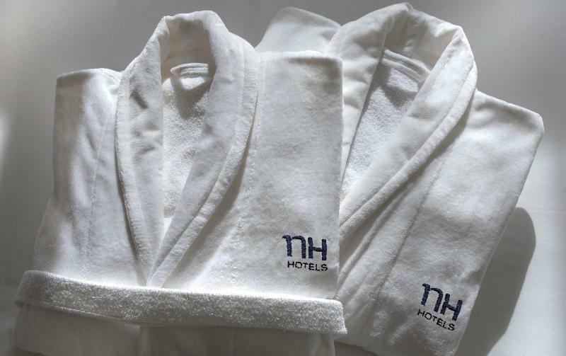 Nh Alcorcon Hotel Exterior foto